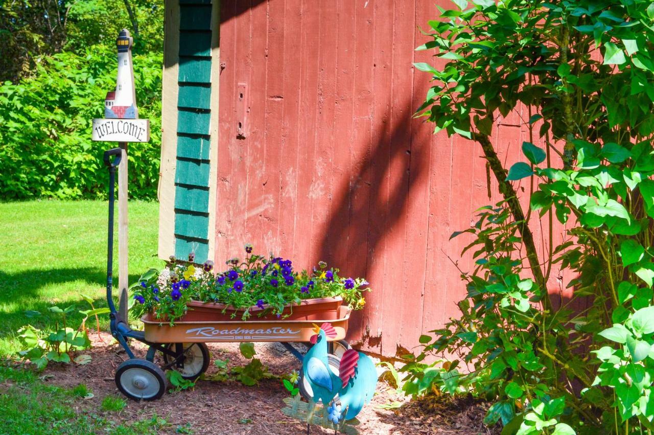 Bugaboo Cottages Summerside Extérieur photo
